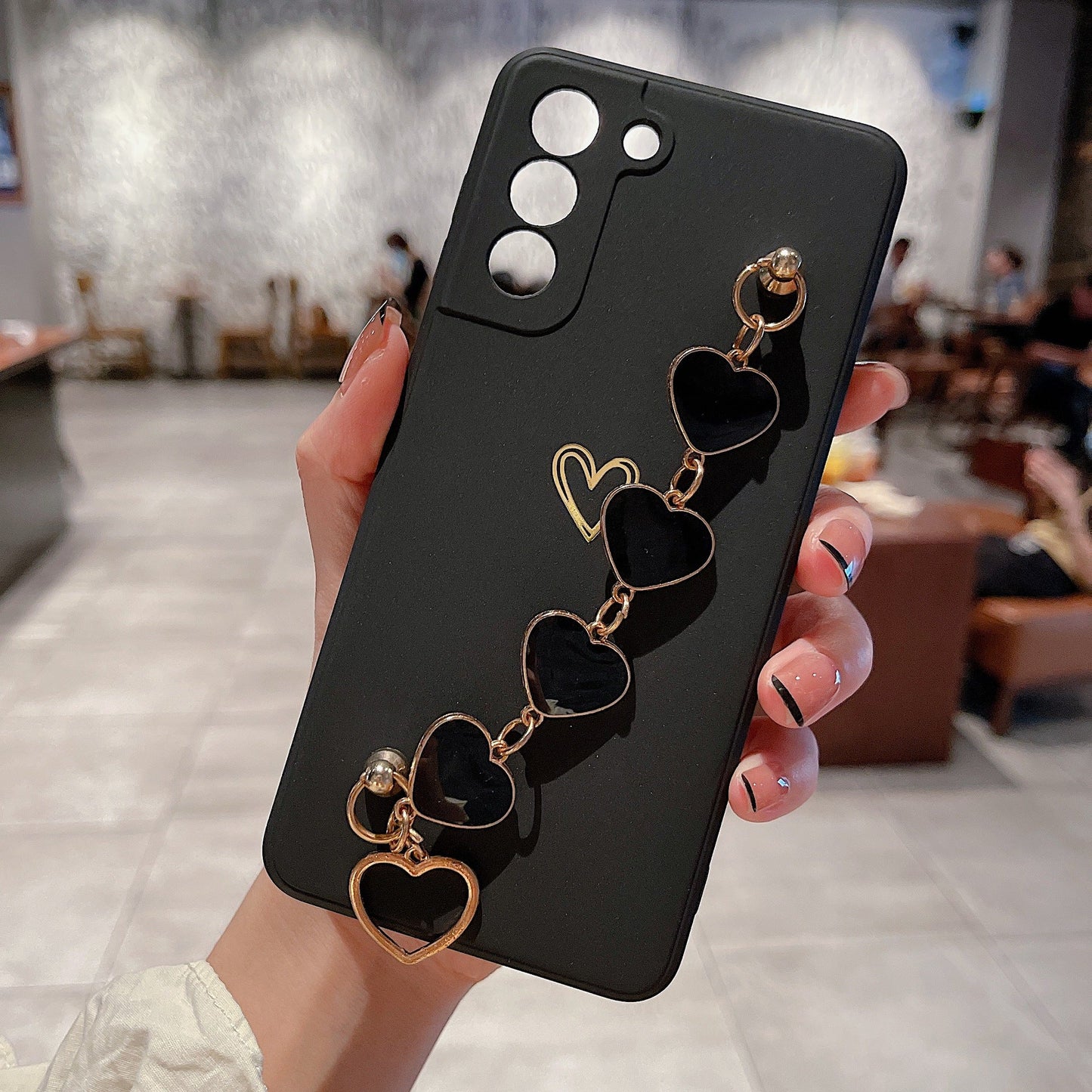 Love Chain Phone Case Bronzing Hollow Drop Resistant