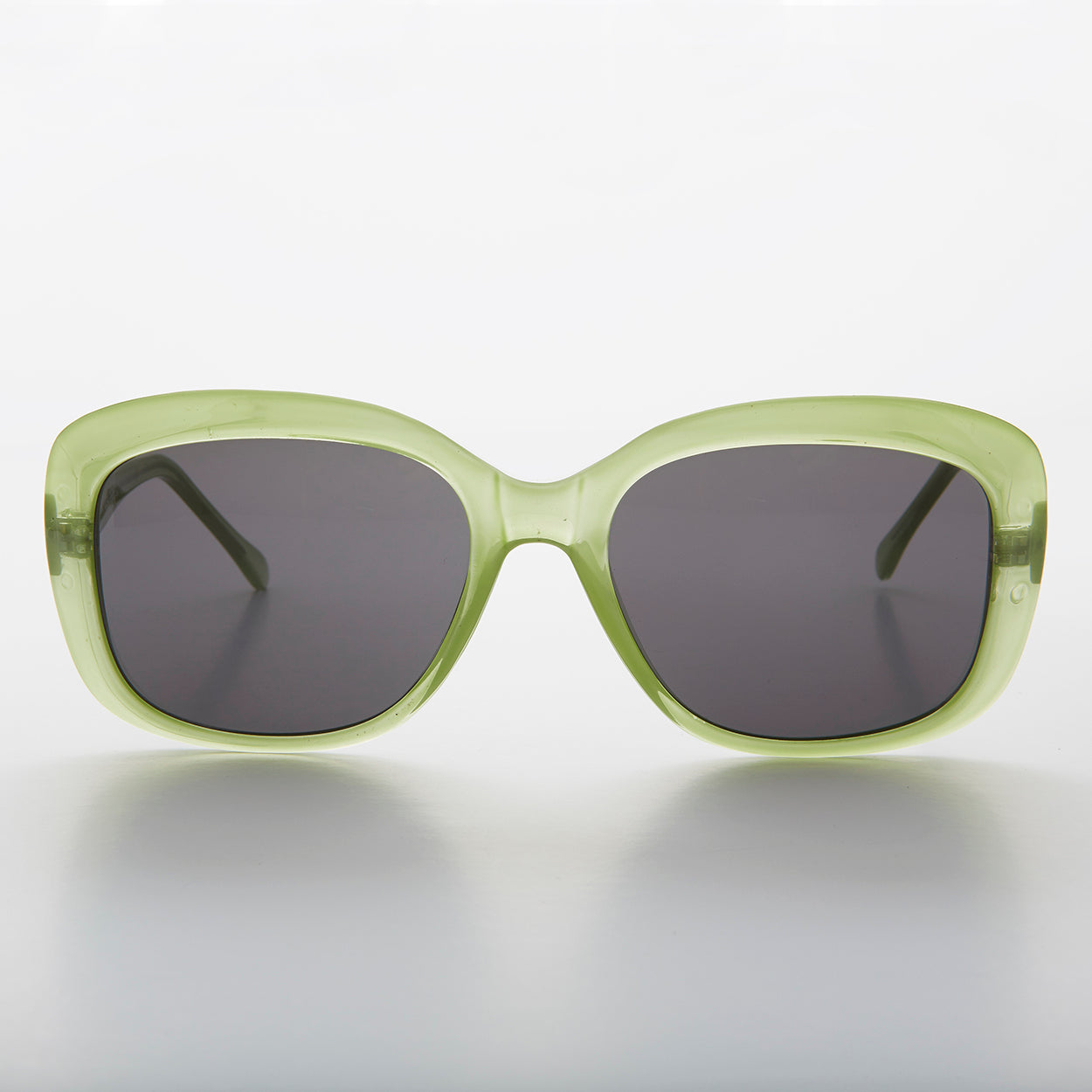 Square Retro Vintage Women's Sunglasses - Gwen