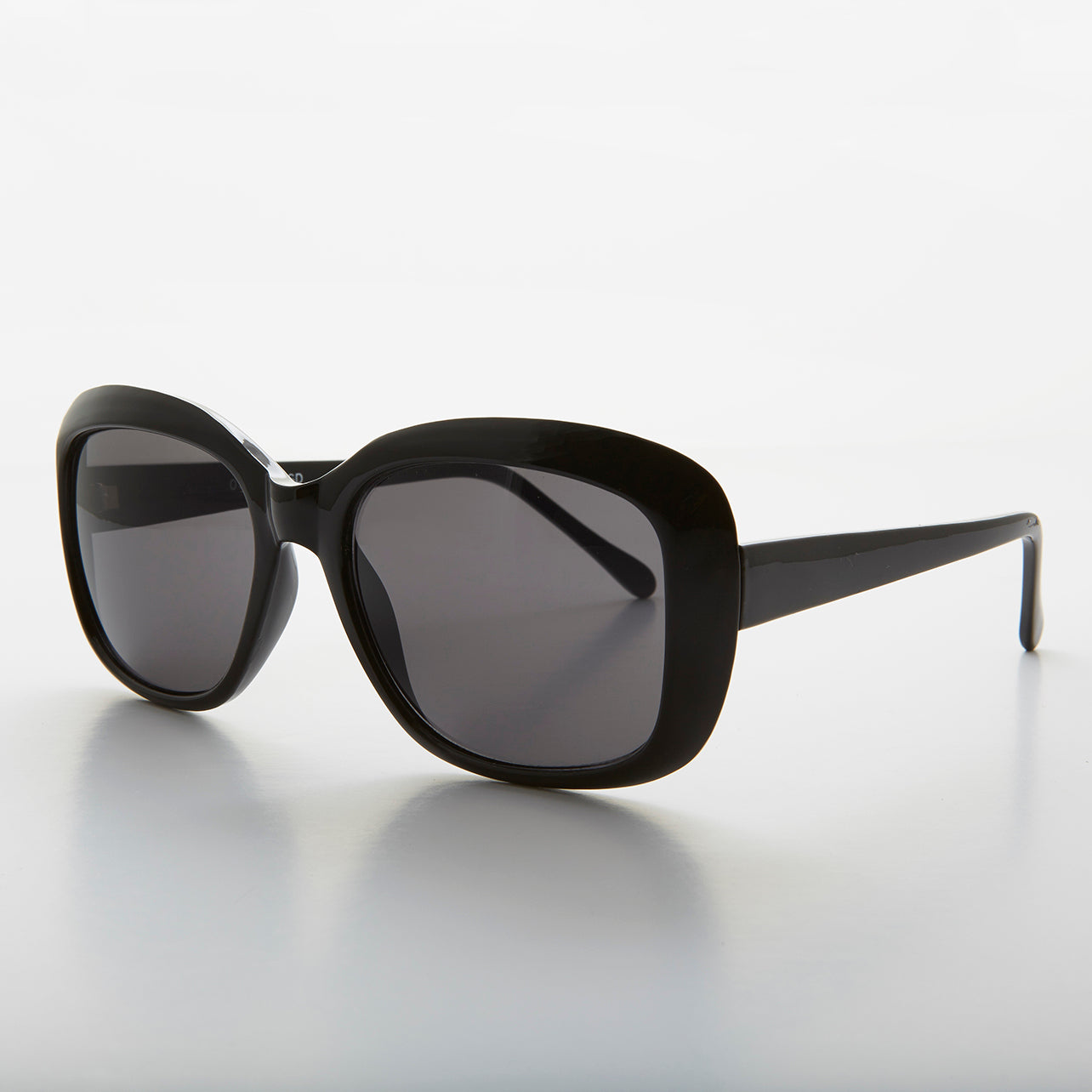 Square Retro Vintage Women's Sunglasses - Gwen