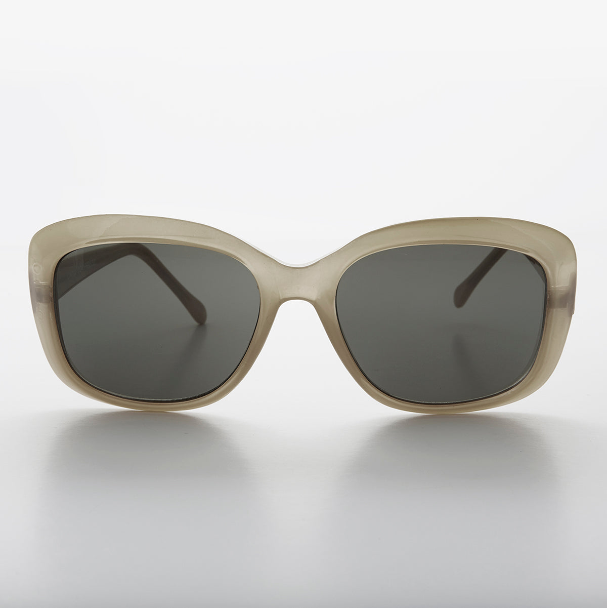 Square Retro Vintage Women's Sunglasses - Gwen