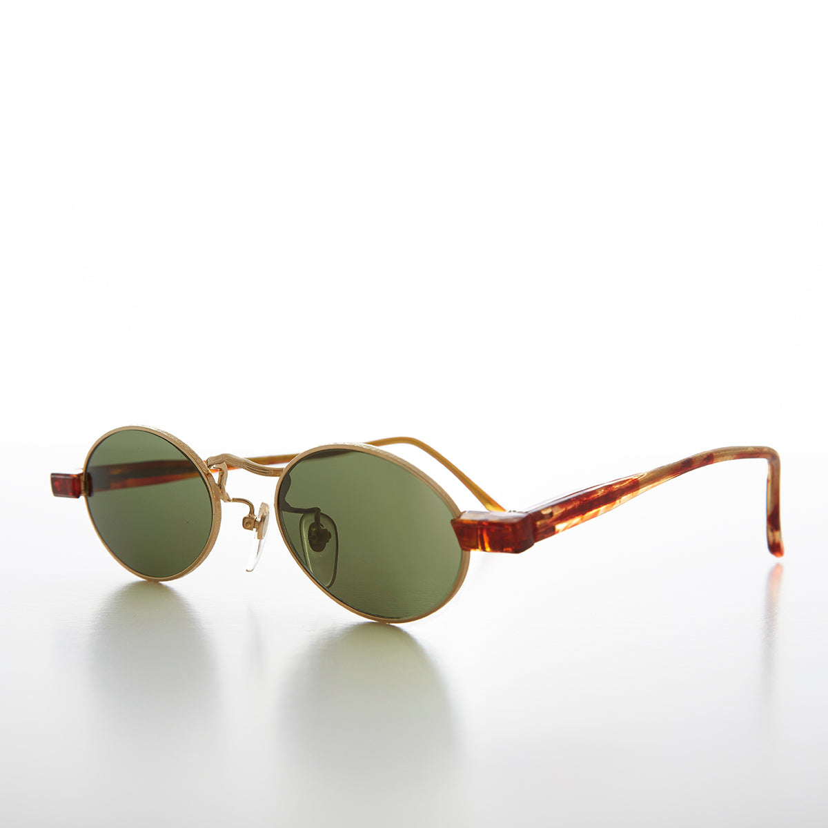 Small Oval Spectacle Style Vintage Sunglasses - Larkin