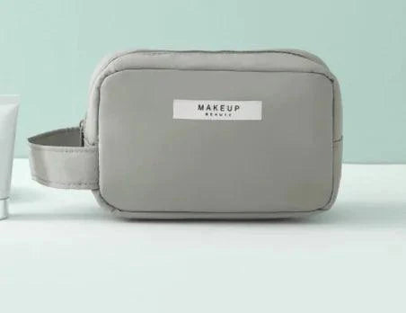 Chic Beauty Bag Organizer
