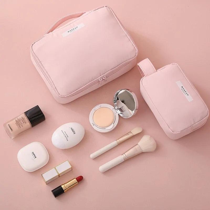 Chic Beauty Bag Organizer
