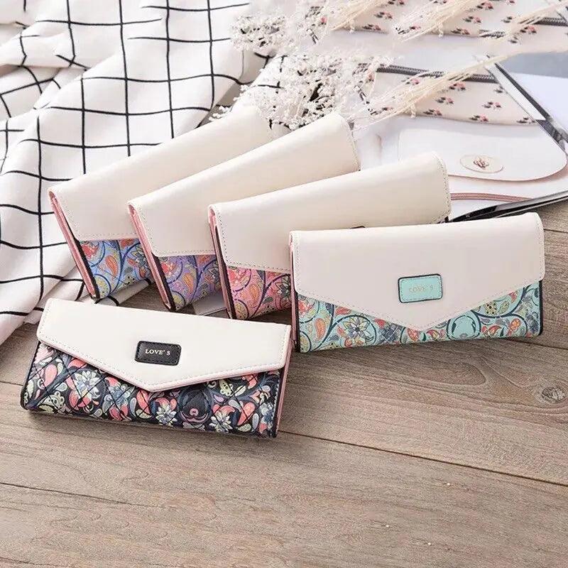 Chic Women's Leather Clutch Wallet & Card Holder