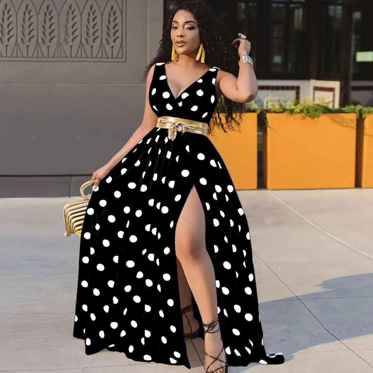 Elegant Curve Party Dresses