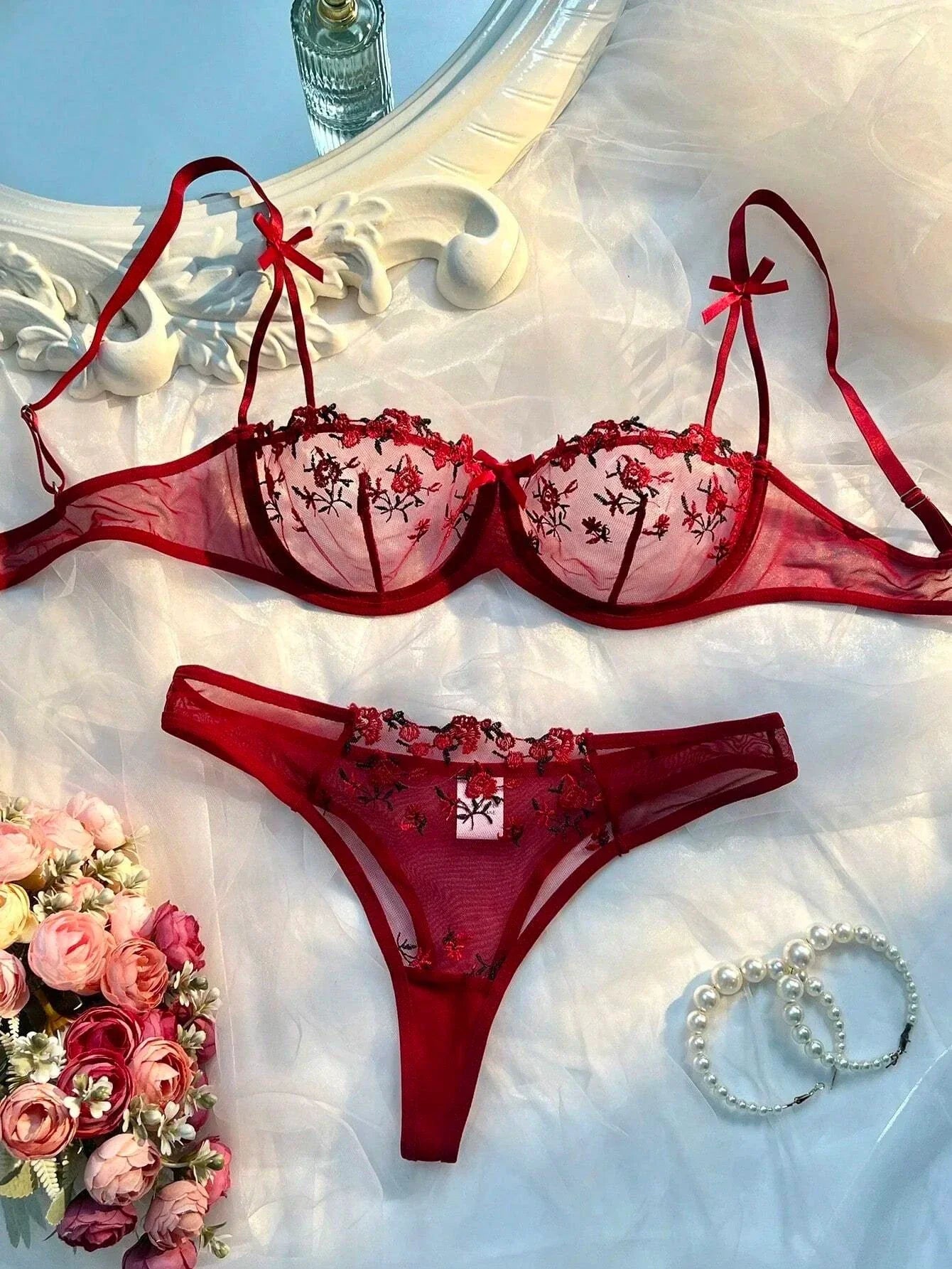 Luxe Lingerie Floral Embroidery 2-Piece Set - Beautiful, Confident, and Alluring Women's Lingerie