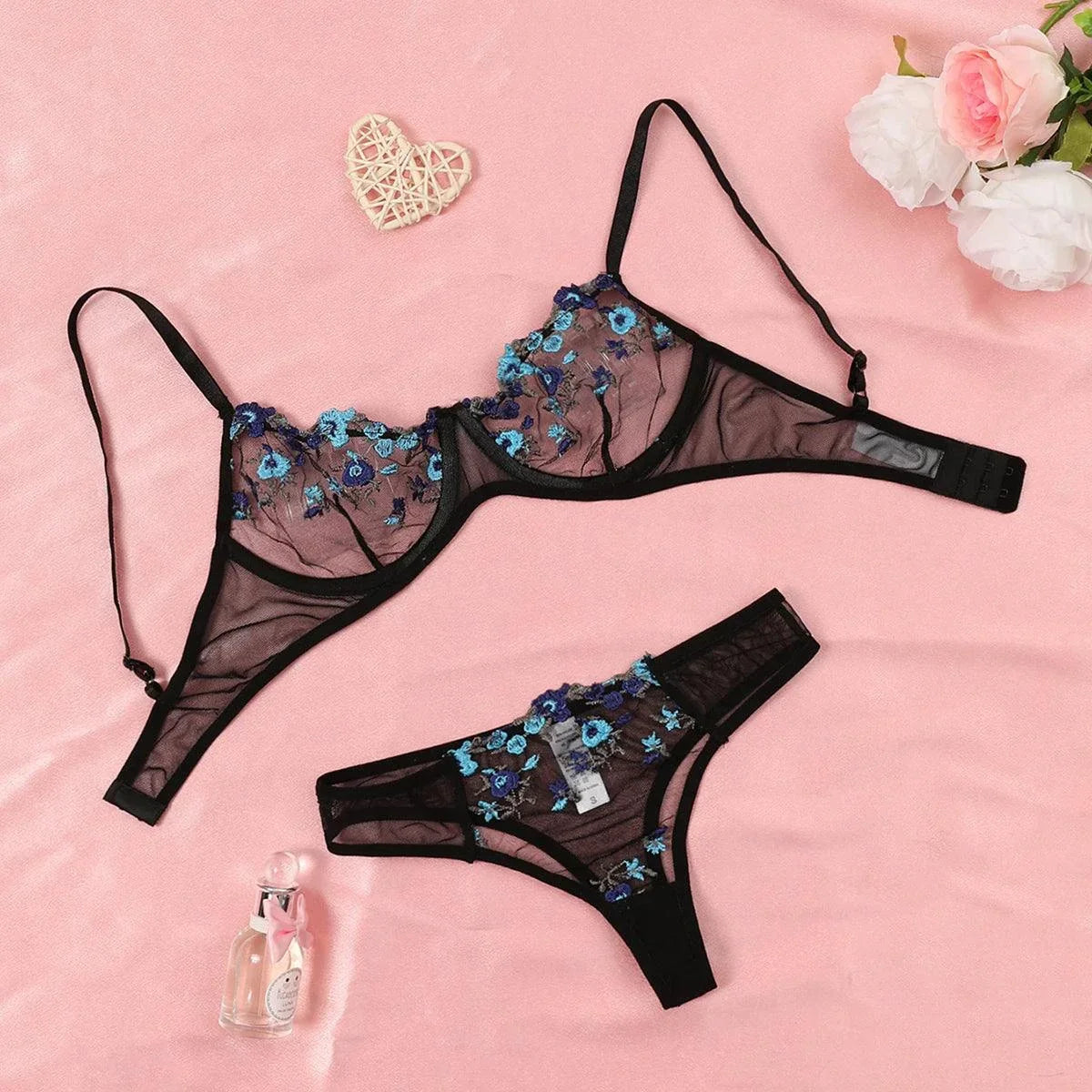 Luxe Lingerie Floral Embroidery 2-Piece Set - Beautiful, Confident, and Alluring Women's Lingerie