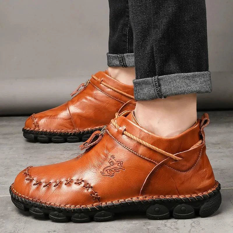 MANDOTOS Cowhide Leather Mens Boots Cushioned Insole Rugged Sole All Day Comfort Durable Construction