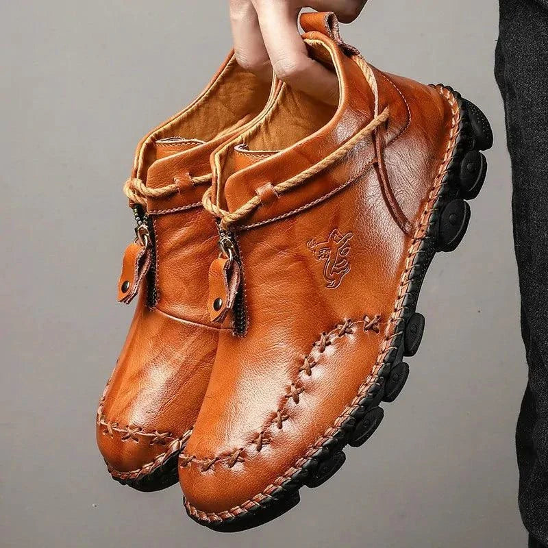 MANDOTOS Cowhide Leather Mens Boots Cushioned Insole Rugged Sole All Day Comfort Durable Construction