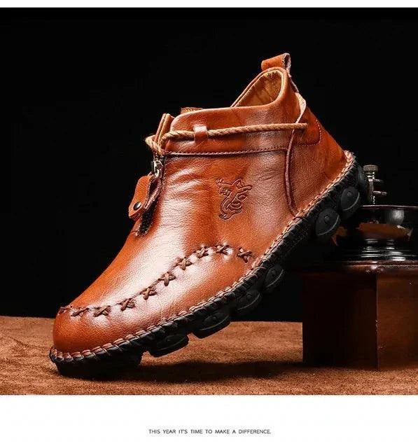 MANDOTOS Cowhide Leather Mens Boots Cushioned Insole Rugged Sole All Day Comfort Durable Construction