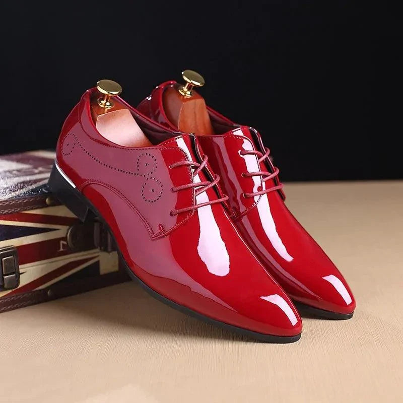 Sleek Leather Oxford Shoes