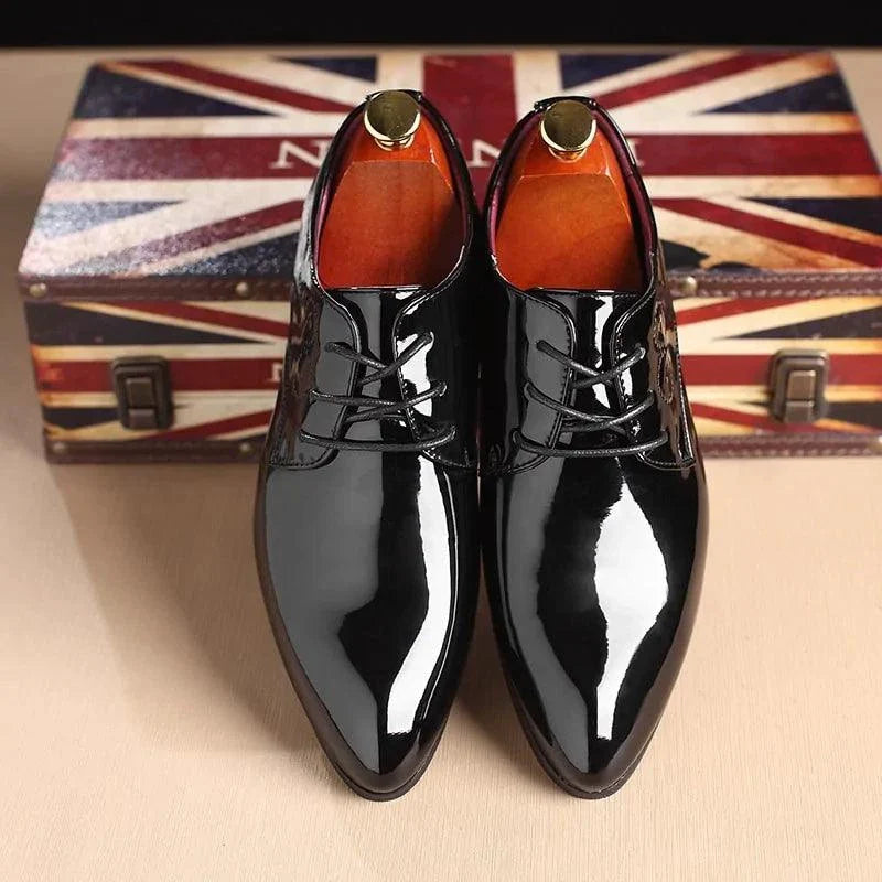 Sleek Leather Oxford Shoes